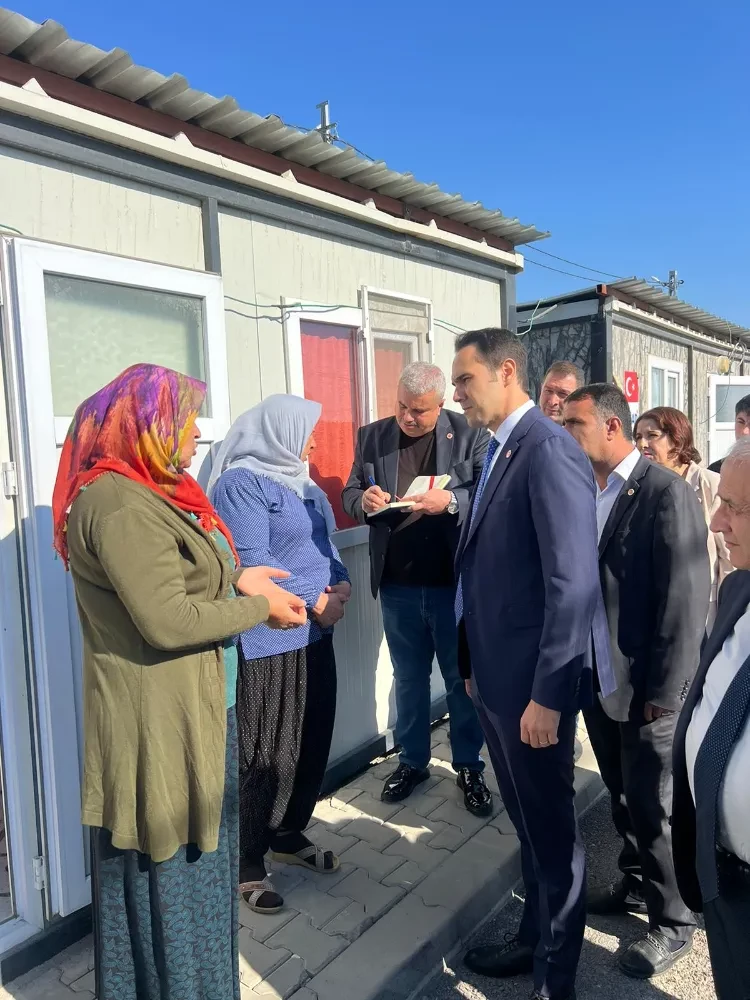 Doğru Yol Partisi Genel Başkanı Cenk Küpeli, Gaziantep il programları kapsamında deprem bölgesi Nurdağı’nı ziyaret etti.