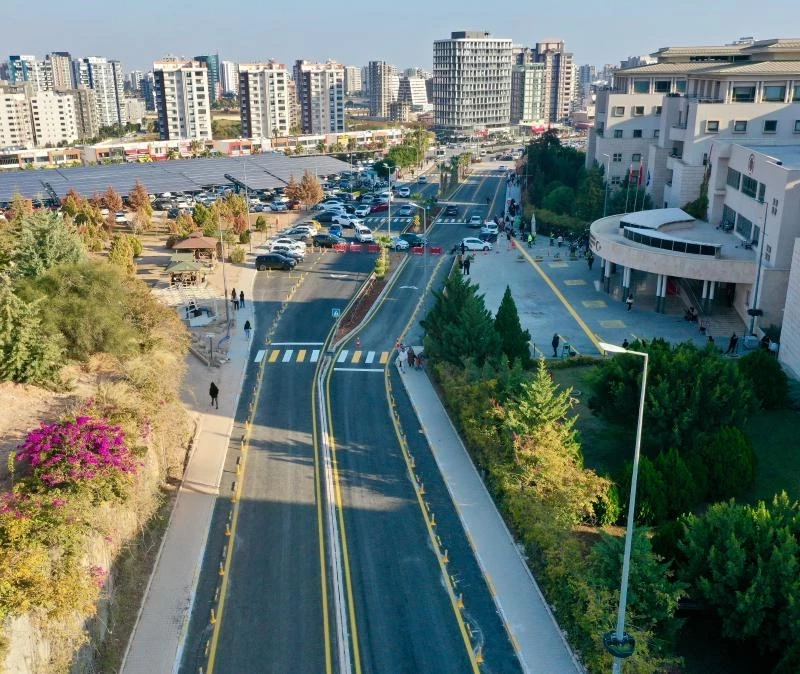 Büyükşehir’den Üniversite Hastanesi Yolunda Önemli Asfalt Çalışması