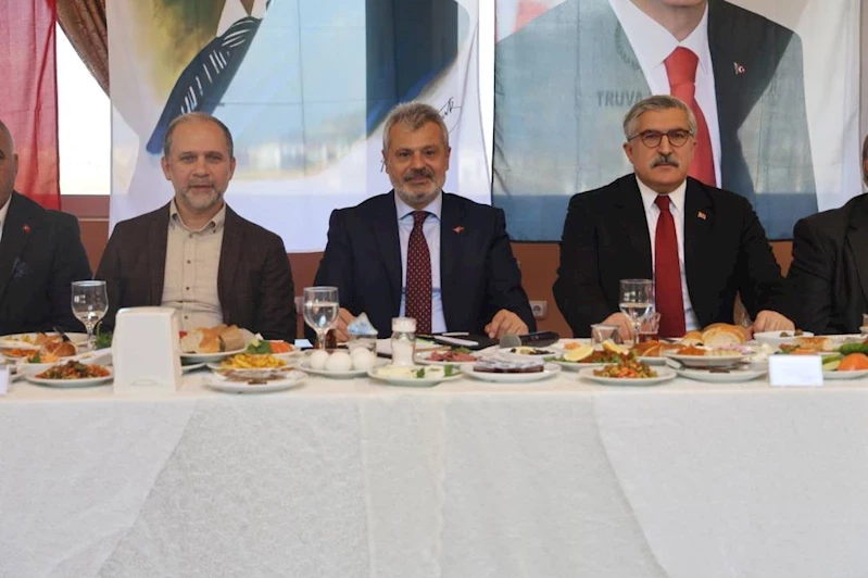 SAMANDAĞ’DA HATAY İÇİN GÜÇLÜ BULUŞMA