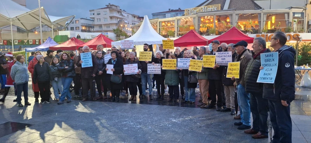 İzmir’de Asgari Ücret Tepkisi: “Bu Ücret Ölüm Ücretidir!”