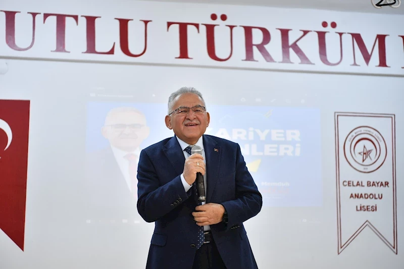 Başkan Büyükkılıç, Kariyer Günlerinde Celal Bayar Anadolu Lisesi Öğrencileri ile Buluştu