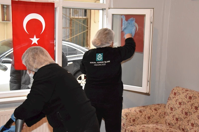 Süleymanpaşa Belediyesi Evde Bakım ve Temizlik Hizmetine Devam Ediyor