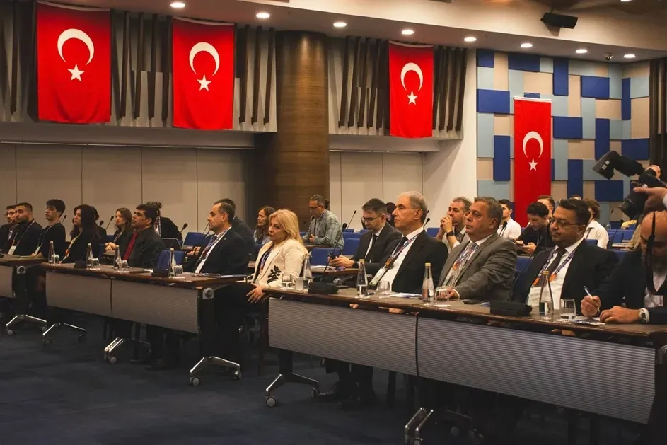 İzmir, deri sektörünü uluslararası ağırladı