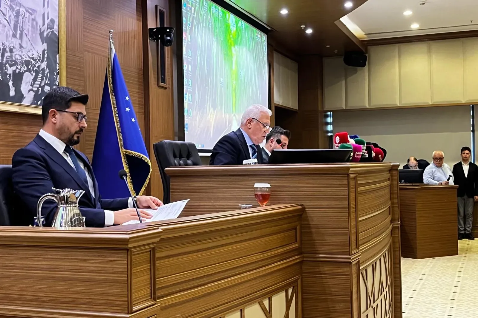 Bursa’da su zammı tartışmaları Meclis’i ikiye böldü