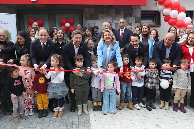 CHP GENEL BAŞKAN YARDIMCISI DENİZ YAVUZYILMAZ: FATMA BAŞKANIMIZIN YAPTIĞI HİZMETLER İLE GURUR DUYUYORUZ