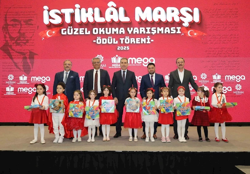 MİNİKLER, GURUR VE COŞKUYU BİR ARADA YAŞATTI