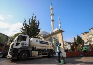 Buca’nın camilerinde Ramazan’a hazırlık