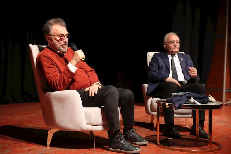 Başarılı oyuncu Tamer Levent Göktürklü sanatseverlerle buluştu
