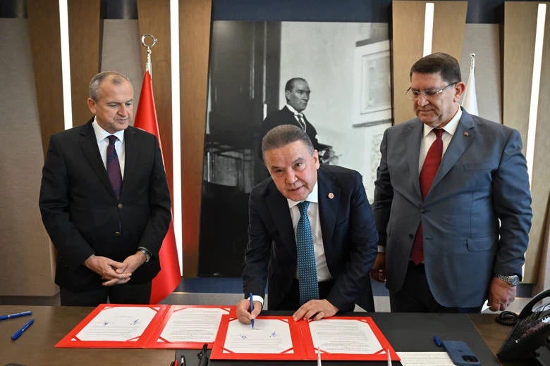 Başkan Böcek ile AESOB arasında işbirliği protokolü