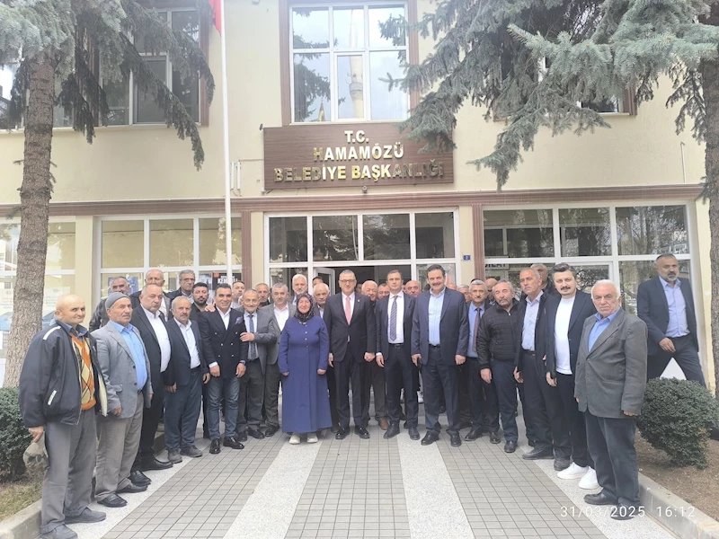 AK Parti Milletvekilleri ve AK Parti İl Teşkilatı ile İlçemizde Bayramlaşma Proğramı Düzenlendi.