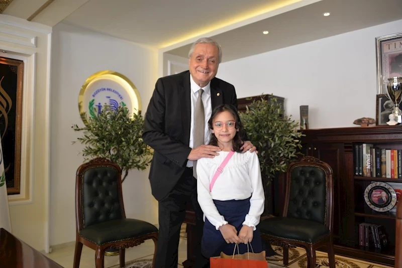 -BAŞKAN BAKKALCIOĞLU ELA ÇAM’I AĞIRLADI, MAKAMINI ADA ESİN’E DEVRETTİ
