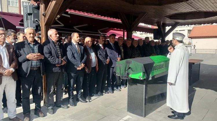 BAŞKANIMIZ, İLİMİZ ÖZCAN MAHALLESİ SAKİNLERİNDEN SEVİM TUNCEL’İ EBEDİYETE UĞURLADI