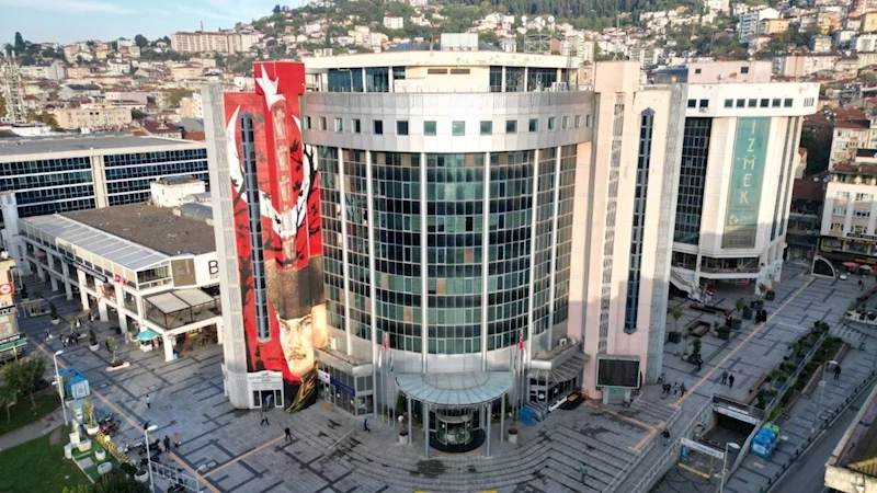 İZMİT BELEDİYESİNDEN GENÇLERE 5 LİRAYA FİLTRE KAHVE