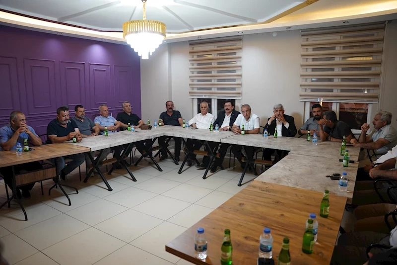 BAŞKAN HALLAÇ, MAHALLE MUHTARLARIYLA İSTİŞARE TOPLANTISINDA BİR ARAYA GELDİ