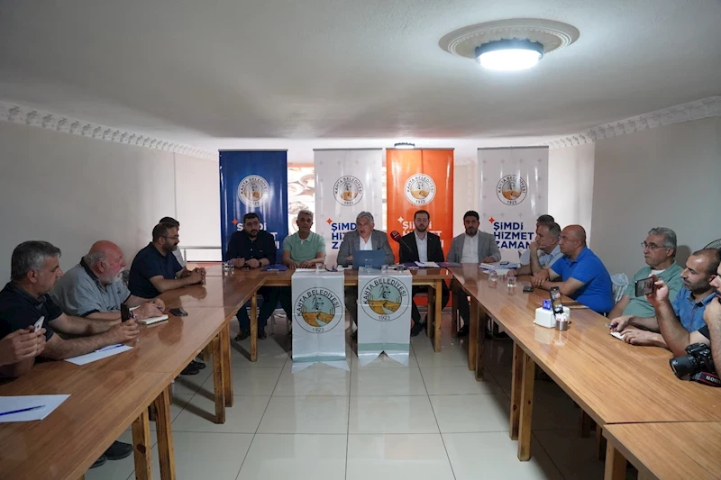 Başkan Hallaç, Basın Mensuplarıyla Toplantı Gerçekleştirdi