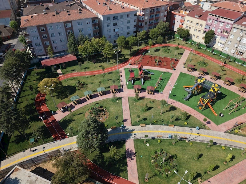 Pendik Belediyesinin Yenilediği Çamçeşme Parkı Hizmette
