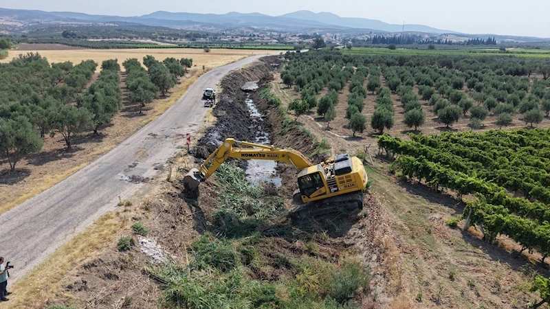 Gümülceli’de Dere Temizliğiyle Yangın Ve Taşkın Riskine Karşı Önlem
