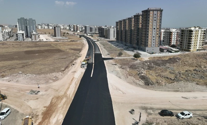 2 YENİ BULVAR, 10’DAN FAZLA CADDE İLE SAĞLAM ALTYAPI, KONFORLU ULAŞIM