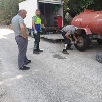 Başkan Bozbey’den fedakar çiftçiye teşekkür