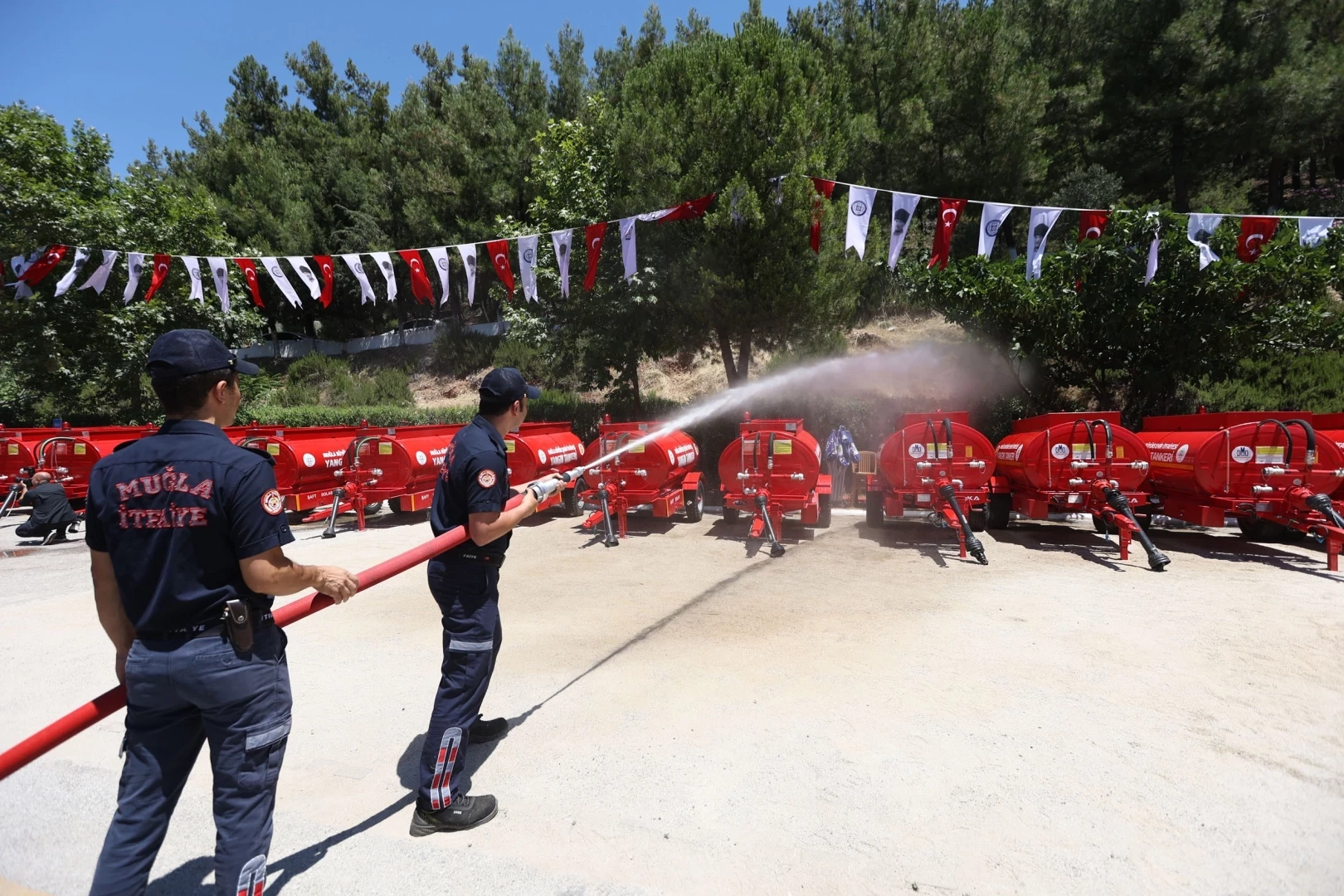 Muğla Büyükşehir yangın filosunu güçlendirdi