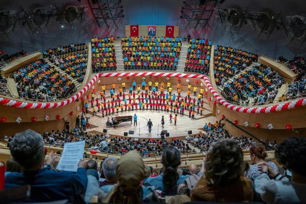 Türkiye sanat sahnelerinde tarihi başarı