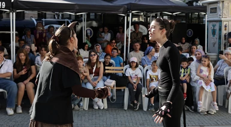 ÇOCUKLARIMIZ GERMİYAN SOKAĞI’NDA SÜRDÜRÜLEBİLİRLİK İÇİN BULUŞTU