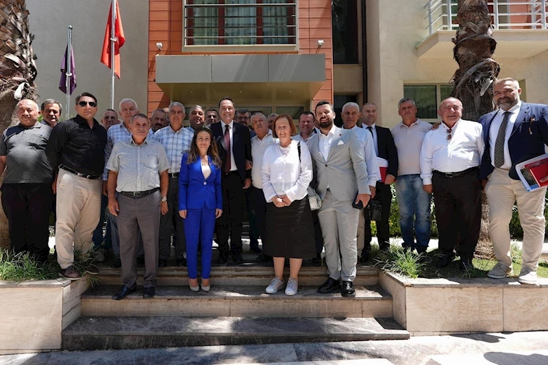 Başkan Dutlulu Şehzadeler’de Muhtarlarla Bir Araya Geldi