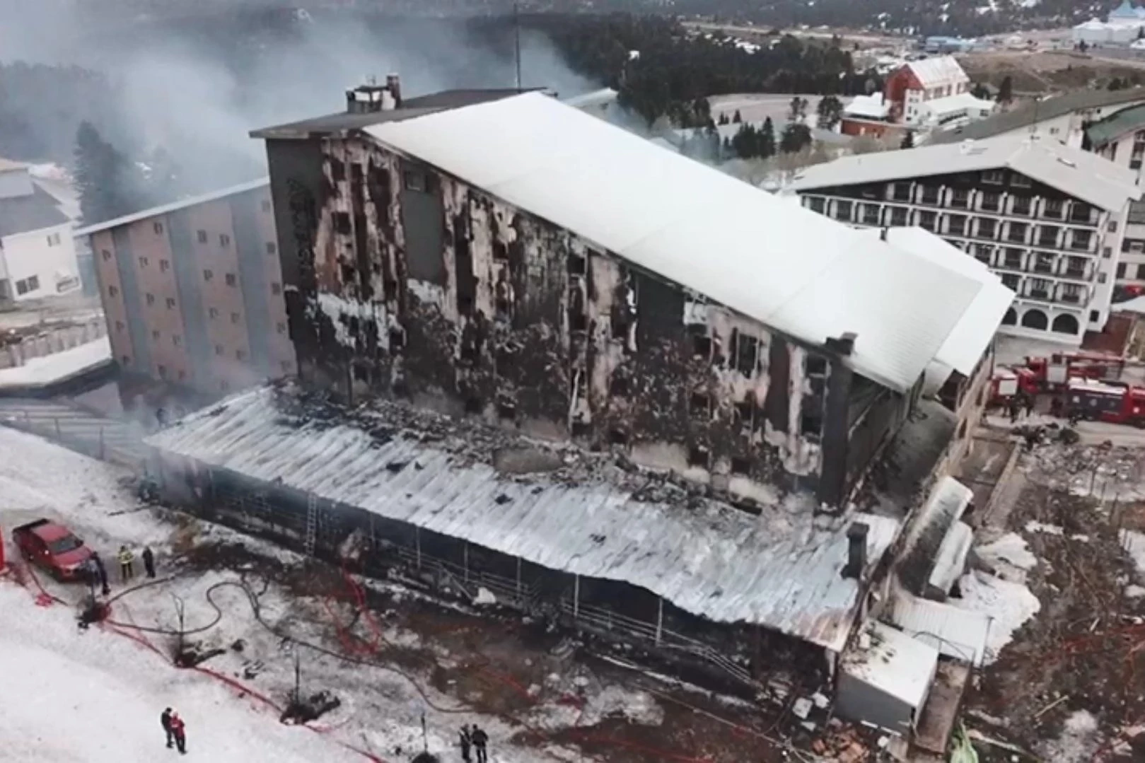 TMMOB Bursa’dan Uludağ Kervansaray Otel Yangını ile ilgili 27 sayfalık rapor: İhmaller zinciri can aldı