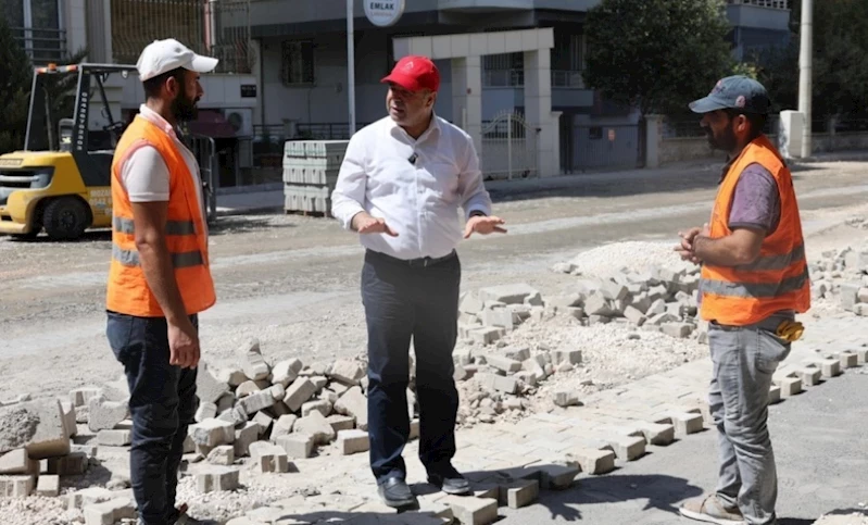 BAŞKAN NİHAT ÇİFTÇİ: “İLÇEMİZİN HER NOKTASINDA ÇALIŞIYORUZ”