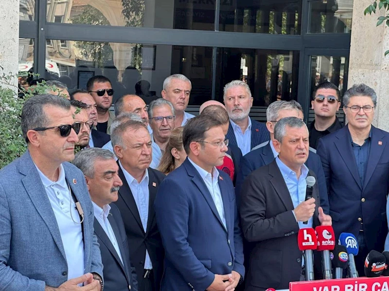 BUGÜN GENEL BAŞKANIMIZ SN. ÖZGÜR ÖZEL İLE DAYANIŞMA AMACIYLA GİTTİĞİMİZ SINDIRGI’DA BULUŞTUK