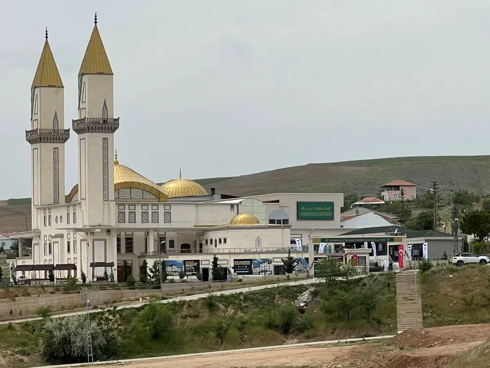 SİYERİ NEBİ MÜZESİNDEN 1500. YIL DAVETİ