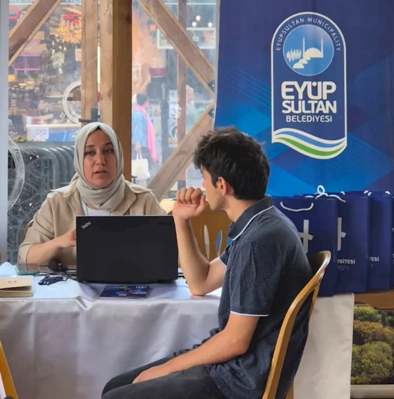 Eyüpsultan Belediyesi’nden YKS Tercih Desteği